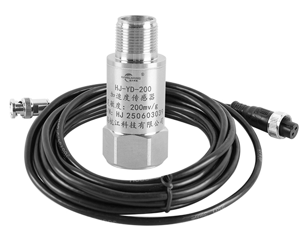 压电加速度传感器